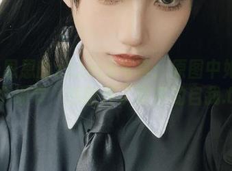 Cien恩恩的zzzero写真：原图中她的每一个细节，都敞开了真实的自我.txt