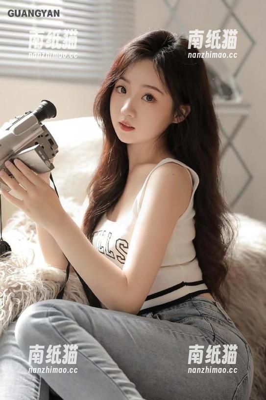 GIRLT果团网-龚玥菲 GIRLT果团网 - 夏天来临,龚玥菲的作品在网盘里等你,别被盗链气到!.txt