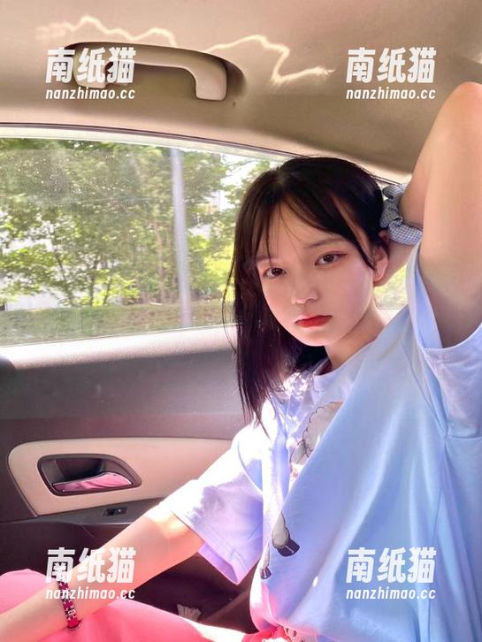 GIRLT果团网-龚玥菲 GIRLT果团网 - 探索龚玥菲全套丝袜图集,细腻的妆容与优雅的姿态完美结合!.txt