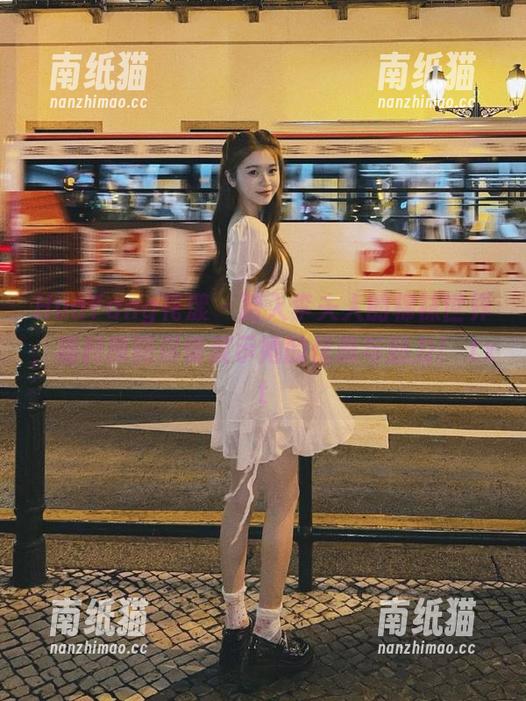HuaYang花漾-李夫人 HuaYang花漾 - 踏入李夫人的棉袜世界,福利原图尽情展示她的优雅与魅力!.txt