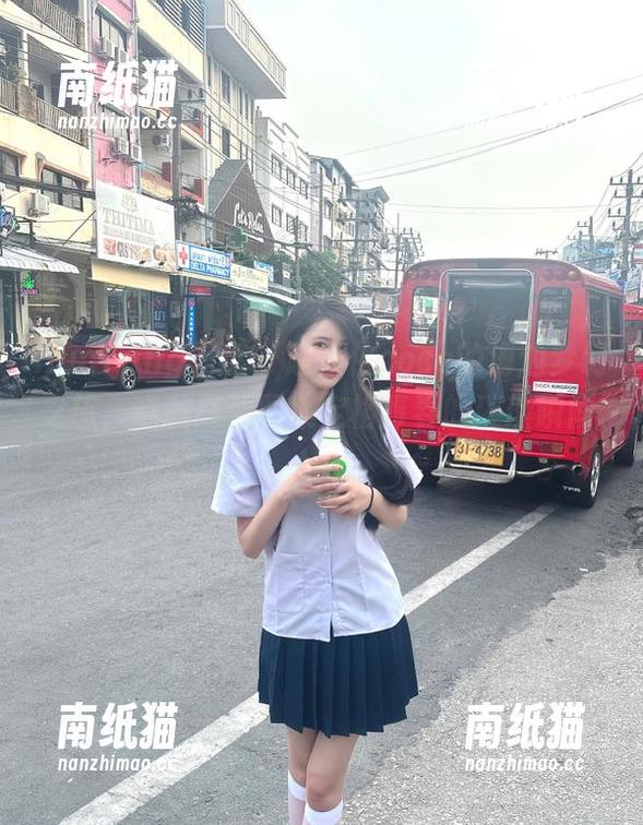 HuaYang花漾-赵惟依coco HuaYang花漾 - 赵惟依coco的海边梦幻之旅,唯美高清图集定格青春的璀璨瞬间.txt