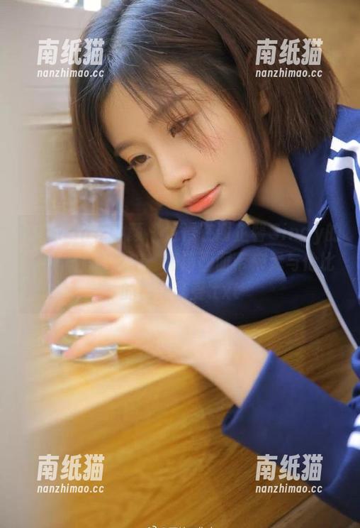 HuaYan花の颜-谢芷馨Sindy HuaYan花の颜 - 沉浸在谢芷馨Sindy的制服作品集之中,高清画面带来无与伦比的视觉享受.txt