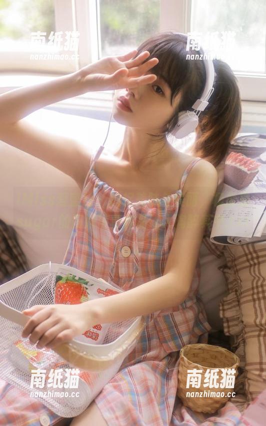 IMiss爱蜜社-杨晨晨sugar IMiss爱蜜社 - 捕捉美味与美丽,杨晨晨sugar的厨娘写真作品让人陶醉其中.txt