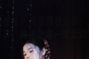 IMiss爱蜜社 – 免费图包分享：游潇潇白裙写真，绝美妆容一览无遗.txt