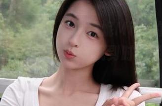 IMiss爱蜜社 – 发现闵妮Mily的长腿魅力，超值套图资源助你找到时尚灵感！.txt