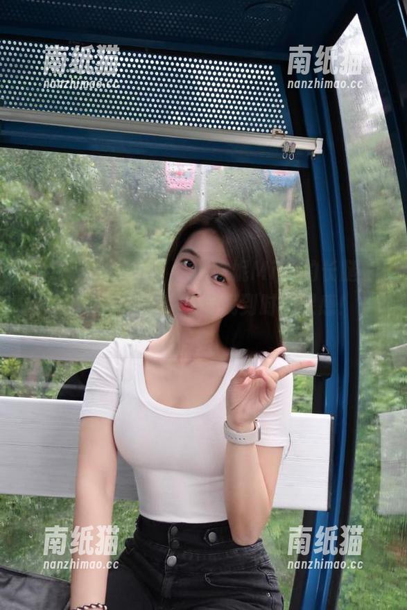 IMiss爱蜜社-闵妮Mily IMiss爱蜜社 - 发现闵妮Mily的长腿魅力,超值套图资源助你找到时尚灵感!.txt