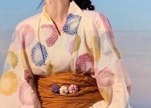 IMiss爱蜜社 – 黄歆苑办公室写真大特辑：翻开你从未见过的美丽图片.txt