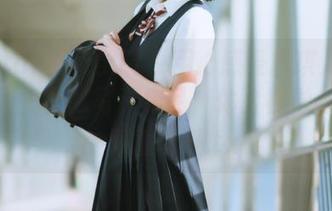 MFStar模范学院 – 用心感受唐琪儿Beauty的兔女郎写真作品，体验视觉与心灵的双重享受.txt