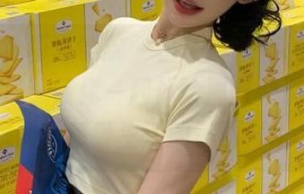 MFStar模范学院 – 白子嫣nicky的夏日精选图集，带你一起体验那些溢满阳光的瞬间，感受生活的美丽！.txt