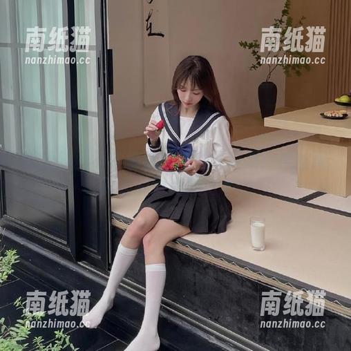 MTYH喵糖映画 喵糖映画不容错过的高清写真集:黑丝高跟鞋的时尚魅力.txt