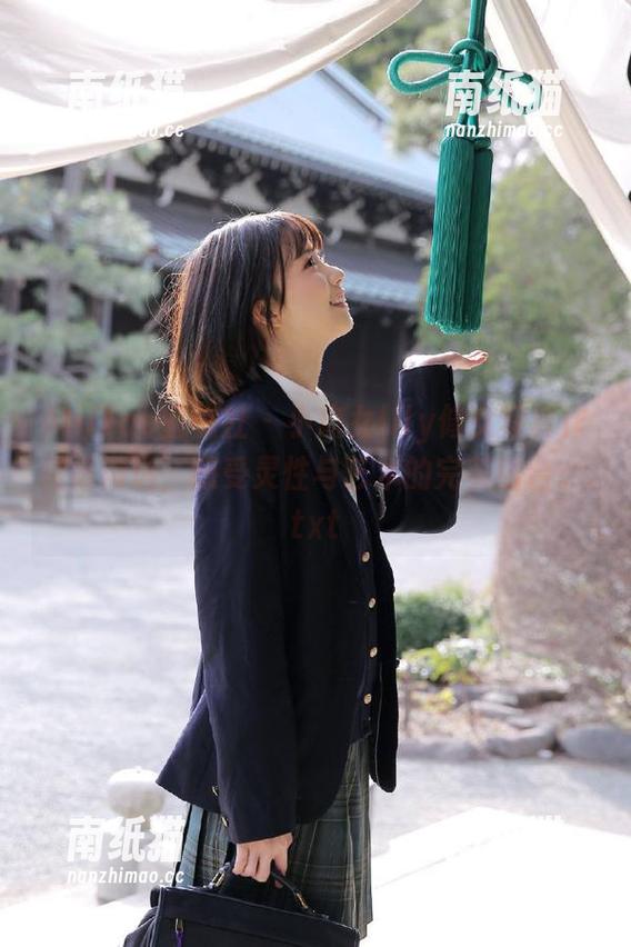 MiiTao蜜桃社-小魔女lily MiiTao蜜桃社 - 小魔女lily修女写真作品集精选,感受灵性与艺术的完美结合。.txt