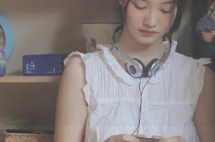 MyGirl美媛馆 – 风格多变的高清图册：Angela小热巴双马尾写真，尽情展现她的时尚态度.txt