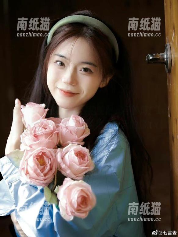 MyGirl美媛馆-Love陆瓷 MyGirl美媛馆 - 海边的阳光与沙滩:Love陆瓷精选美图送给热爱生活的你.txt