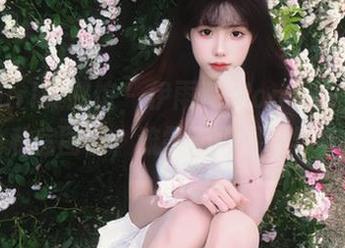 MyGirl美媛馆 – 伊雨蔓Fiona倾心打造的粉色私房图包，流露无限温柔与梦幻.txt
