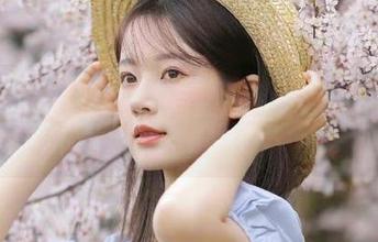 MyGirl美媛馆 – 探索王馨瑶yanni泳池美图，超清图集带你领略水中风情.txt