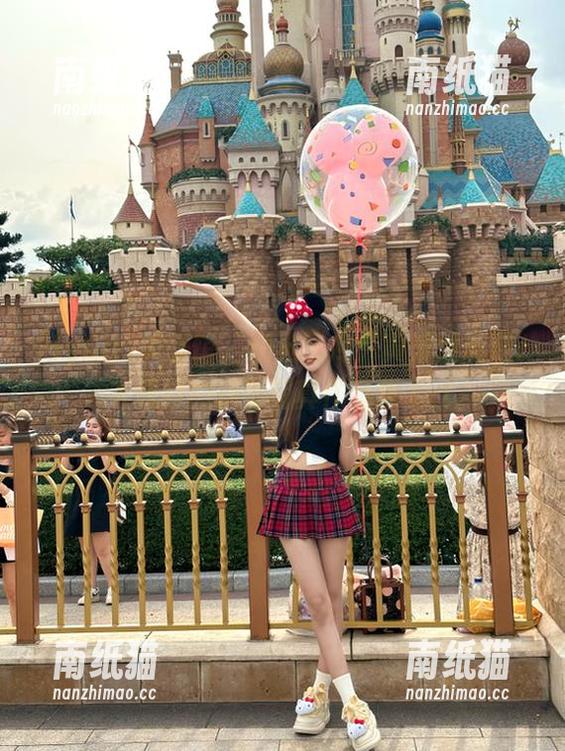 MyGirl美媛馆-黄乐然 MyGirl美媛馆 - 精选图库:黄乐然展现JK风格的精彩写真作品集.txt