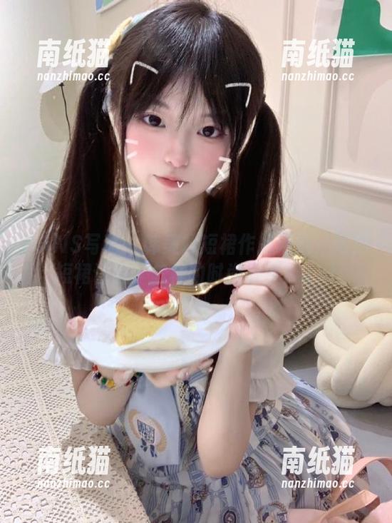 PANS写真-韩美轩 PANS写真 - 韩美轩短裙作品精选:她用短裙讲述了怎样的时尚故事?.txt