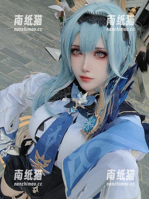 Sakiiii翎柒 Sakiiii翎柒独特视角:探秘她的套装合集与精彩照片背后.txt