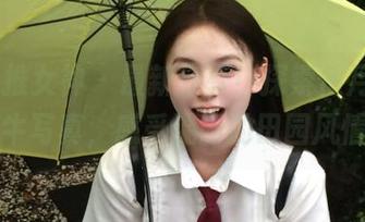 TGOD推女神 – 最新分享！探索伍月yuer的奶牛写真，感受温暖的田园风情.txt
