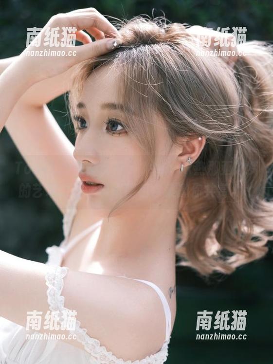TouTiao头条女神-JennyR TouTiao头条女神 - JennyR热那亚之梦的艺术之旅,丰富图包合集邀你共赏.txt