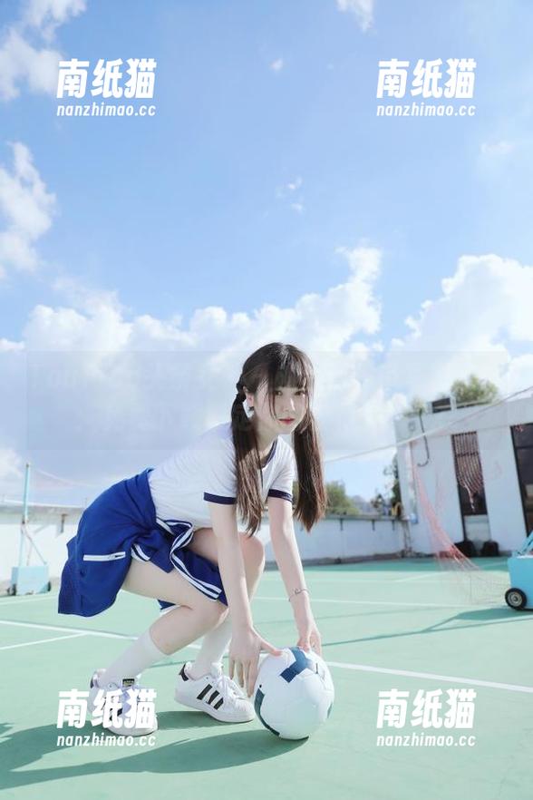 TouTiao头条女神-刘芸熙 TouTiao头条女神 - 刘芸熙吊带写真大赏:免费下载锁定你的独特美感.txt