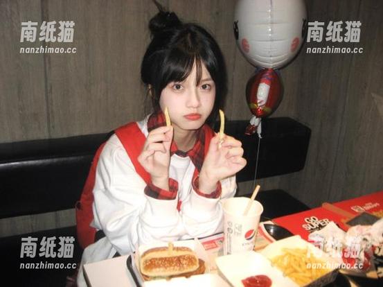 TouTiao头条女神-周熙妍 TouTiao头条女神 - 高清周熙妍厨娘写真,品味美食与摄影艺术的完美结合.txt