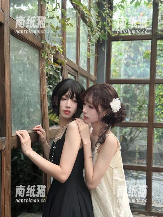 TouTiao头条女神-幻雪儿 TouTiao头条女神 - 漫游幻雪儿的高跟鞋世界,免费图册带你探索无限魅力!.txt