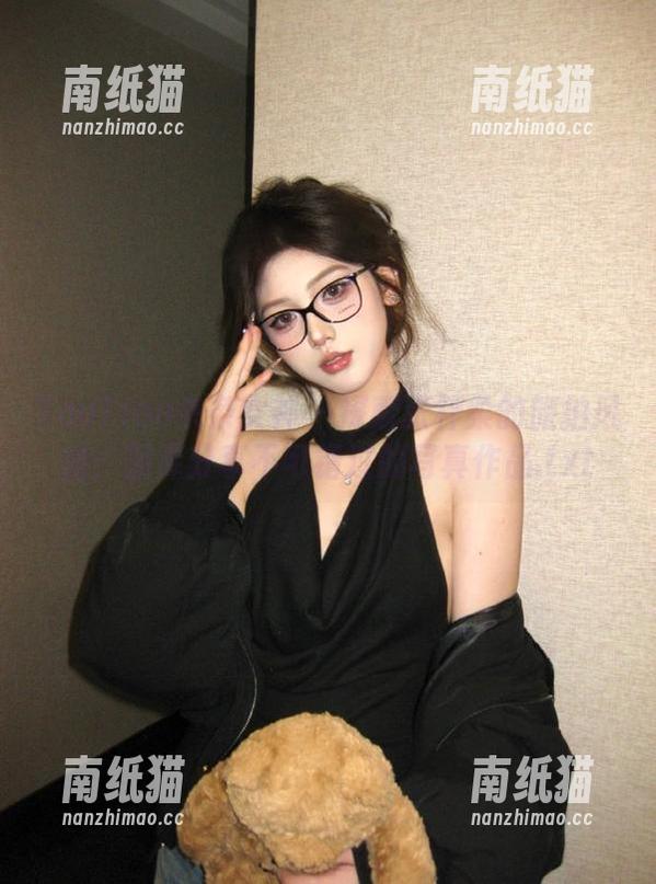TouTiao头条女神-张梓柔 TouTiao头条女神 - 探索张梓柔的旅拍风格:图库分享不可错过的写真作品.txt
