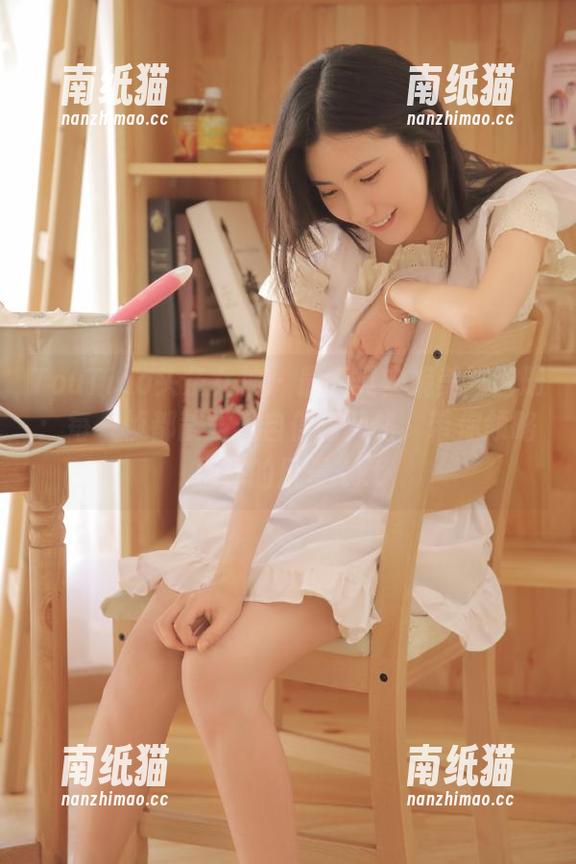 TouTiao头条女神-樊安妮 TouTiao头条女神 - 最新樊安妮美脚图册:每一帧都散发着自信与风格,带你领略别样的风景.txt