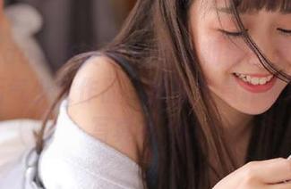 TouTiao头条女神 – 万众期待的更新：苏菲菲元气少女作品，青春气息扑面而来的写真集.txt