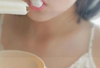 UGirls尤果网 – 周于希花嫁图包新鲜出炉：每一幅作品都是对爱情的赞美与呈现.txt