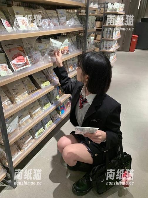 UGirls尤果网-李颜儿 UGirls尤果网 - 瞬间捕捉:下载李颜儿的眼镜写真作品,感受青春的无限可能!.txt