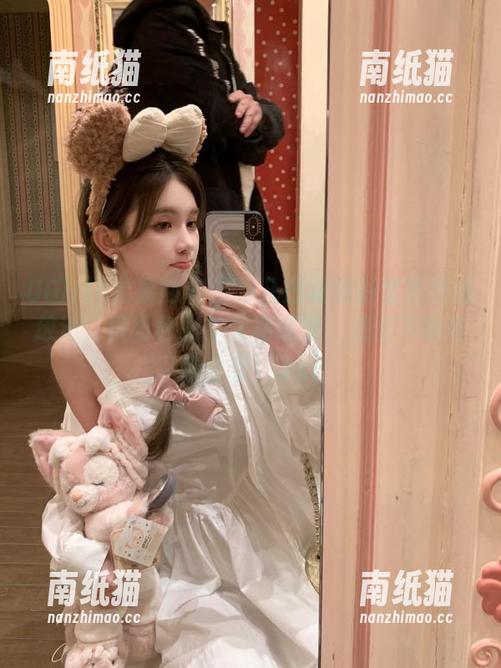 UGirls尤果网-田慕儿 UGirls尤果网 - 田慕儿短裙精彩套图免费放送,缤纷色彩与灵动造型,点击下载与你分享!.txt