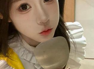 UGirls尤果网 – 白熙萌御姐写真作品中的时尚与艺术交融，惊艳每一个瞬间.txt