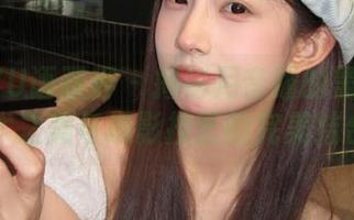 XIAOYU语画界 – 揭秘月音瞳的黑白写真：艺术之美与摄影技艺的完美结合.txt