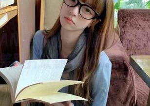 XINGYAN星颜社 – 何晨曦的海边定制之旅，搞笑图片让你24小时笑到爆！.txt