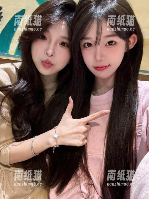 XINGYAN星颜社-李若汐ci XINGYAN星颜社 - 当李若汐ci遇上泳池,福利写真瞬间让人幻想无边,快来围观她的夏日风情.txt