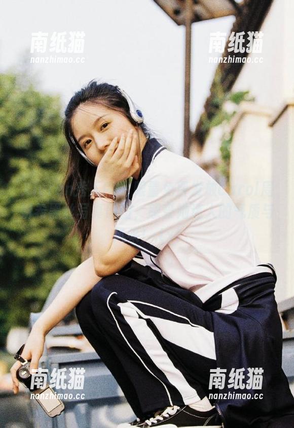 Xiuren秀人网-Carol周妍希 Xiuren秀人网 - 限量免费发放Carol周妍希黑丝写真原图,感受她迷人的气质与风采!.txt
