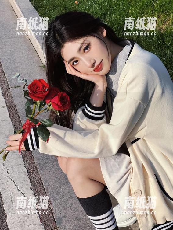 Xiuren秀人网-夏晓Maggy Xiuren秀人网 - 最新图册揭晓,夏晓Maggy教你如何用白衬衫打造日常的时尚魅力!.txt