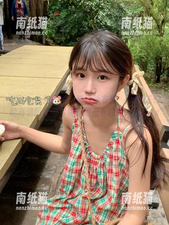 Xiuren秀人网-外科TEL Xiuren秀人网 - 修身泳衣秀:外科TEL的高清图包带你领略阳光下的动人姿态.txt