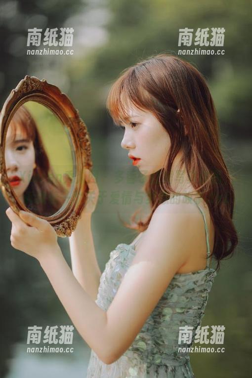 Xiuren秀人网-多香子 Xiuren秀人网 - 多香子红裙写真作品,诉说着一个关于爱情与梦想的故事.txt