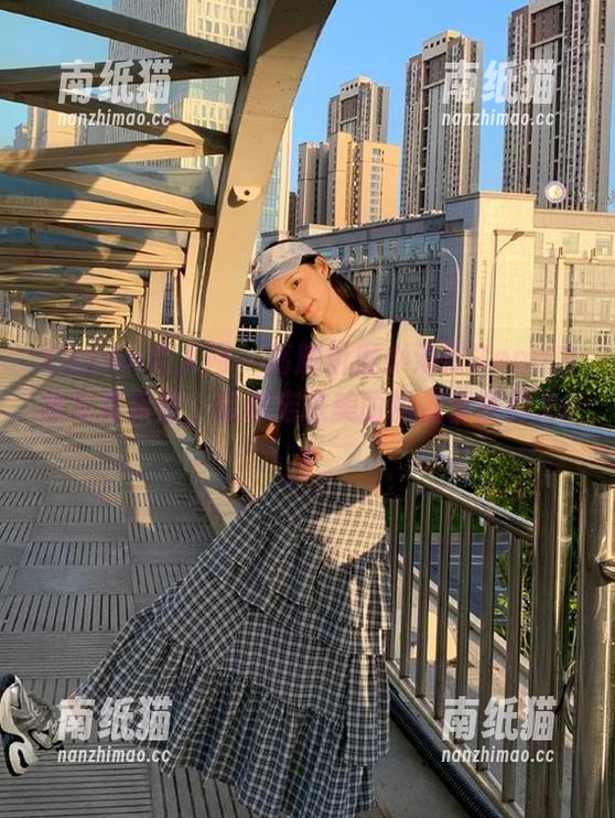 Xiuren秀人网-小海臀Rena Xiuren秀人网 - 高解析度小海臀Rena白裙写真资源,带你走进美丽的视觉世界.txt