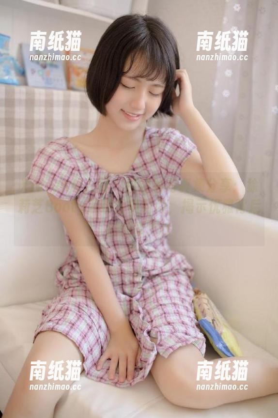 Xiuren秀人网-徐莉芝Booty Xiuren秀人网 - 白衬衫写真集分享:徐莉芝Booty演绎经典时尚,揭示优雅背后的故事.txt