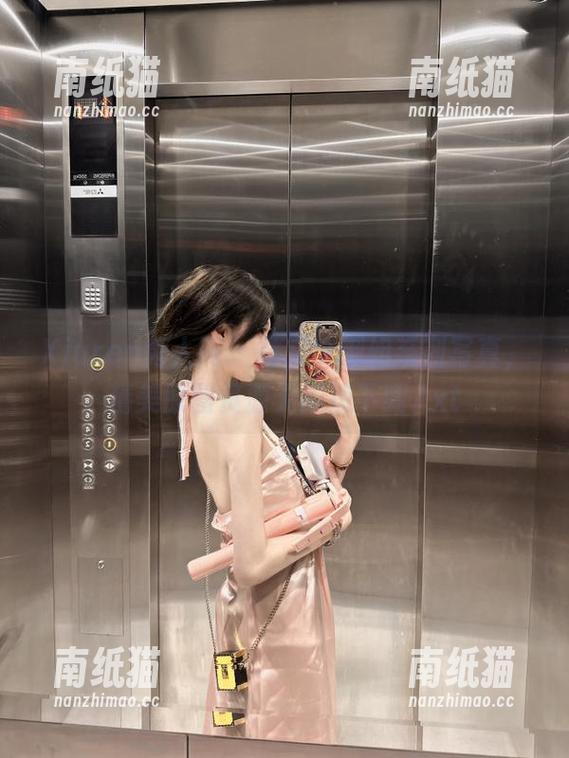 Xiuren秀人网-林文文 Xiuren秀人网 - 林文文御姐系列写真,精美原图资源无限速下载.txt