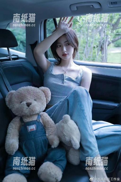 Xiuren秀人网-樱桃小阑子 Xiuren秀人网 - 不容错过的樱桃小阑子白丝写真集,精彩分享绝对让你惊艳.txt