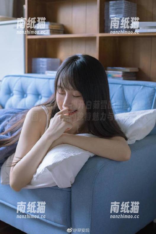 Xiuren秀人网-白茹雪 Xiuren秀人网 - 揭开白茹雪的黑丝魅惑熟女套图,分享她的独特魅力与风格!.txt