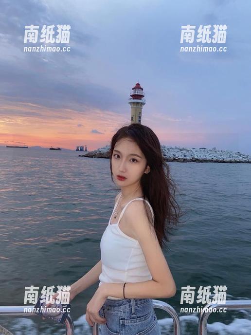Xiuren秀人网-赵小米kitty Xiuren秀人网 - 赵小米kitty红裙美图盛宴,统统在这一组精美套图中,尽显她的魅力风采!.txt