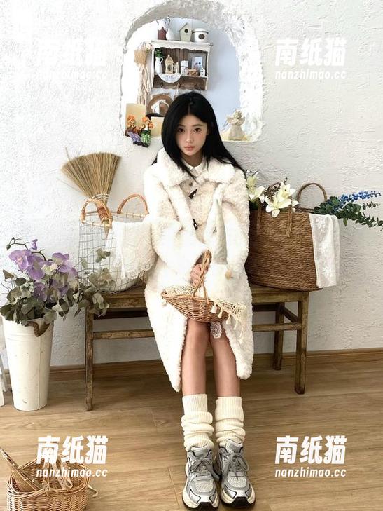 YouMi尤蜜荟-白茹雪Abby YouMi尤蜜荟 - 细腻优雅的裤里丝写真精选,白茹雪Abby为你呈现精彩瞬间.txt