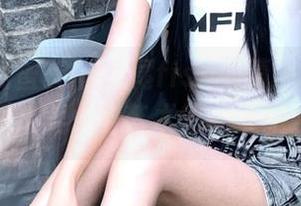 YouMi尤蜜荟 – 鱼尾fish倾情奉献白丝图集更新，美女与艺术的完美结合.txt