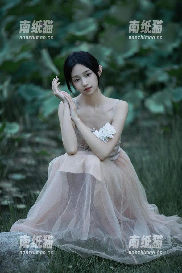 YouWu尤物馆-小尤奈 YouWu尤物馆 - 品味小尤奈的毛衣写真,唯美壁纸让你感受不凡魅力.txt